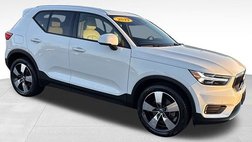 2019 Volvo XC40 T5 Momentum