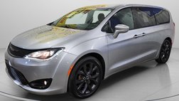 2020 Chrysler Pacifica Touring