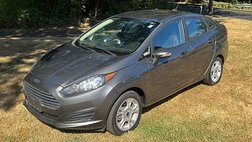 2016 Ford Fiesta SE