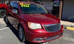 2014 Chrysler Town and Country Touring-L