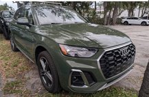 2022 Audi Q5 e quattro S line Prem Pl 55 TFSI