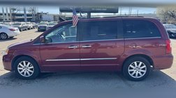 2016 Chrysler Town and Country Touring