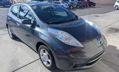 2013 Nissan LEAF S