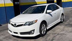 2014 Toyota Camry SE