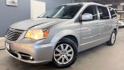 2016 Chrysler Town and Country Touring