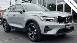 2025 Volvo XC40 B5 Core Bright Theme