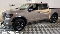 2024 Nissan Titan PRO-4X
