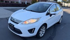 2013 Ford Fiesta SE