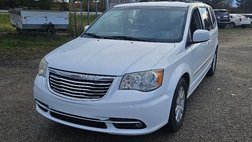 2014 Chrysler Town and Country Touring