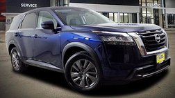 2022 Nissan Pathfinder S