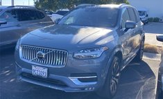 2022 Volvo XC90 T6 Inscription 7-Passenger