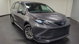 2025 Toyota Sienna XLE 7-Passenger