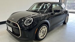 2025 MINI Hardtop Cooper S Signature Trim