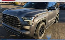 2023 Toyota Sequoia SR5