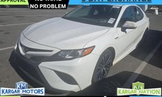 2020 Toyota Camry Hybrid SE