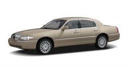 2005 Lincoln Town Car Signature Limited