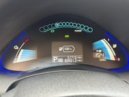 2016 Nissan LEAF SV