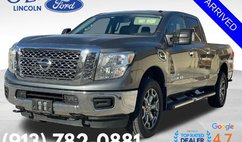 2019 Nissan Titan XD SV