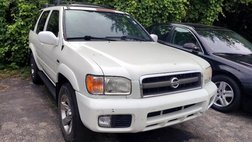 2004 Nissan Pathfinder LE Platinum