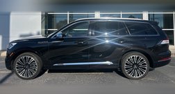 2022 Lincoln Aviator Black Label