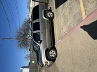2002 Chevrolet Suburban Shield 1500