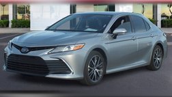2022 Toyota Camry Hybrid XLE