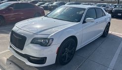 2022 Chrysler 300 S V8
