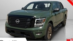 2024 Nissan Titan SV