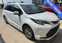 2023 Toyota Sienna XLE 7-Passenger