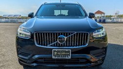 2021 Volvo XC90 T5 Momentum