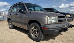 2002 Chevrolet Tracker Base