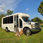 2010 Ford E-Series E-350 SD