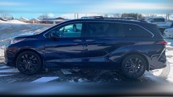 2022 Toyota Sienna XSE