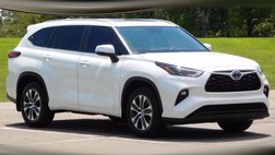 2023 Toyota Highlander Hybrid XLE