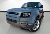 2026 Land Rover Defender 110 P300 S