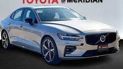 2024 Volvo S60 B5 Ultimate Dark Theme