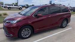 2021 Toyota Sienna XLE 7-Passenger