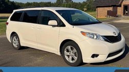 2012 Toyota Sienna LE 8-Passenger