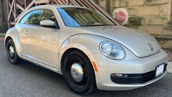 2013 Volkswagen Beetle Base