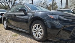 2025 Toyota Camry Hybrid LE