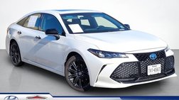 2022 Toyota Avalon Hybrid XSE Nightshade