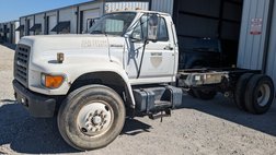 1998 Ford F-800 