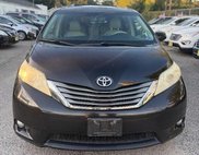 2014 Toyota Sienna XLE 7-Passenger Auto Access Se