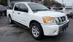 2010 Nissan Titan SE