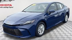 2025 Toyota Camry LE FWD