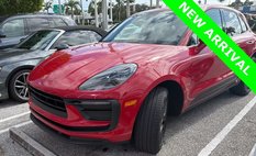 2022 Porsche Macan Base