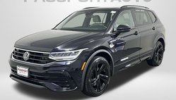 2023 Volkswagen Tiguan SE R-Line Black