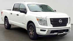 2023 Nissan Titan SV