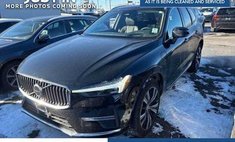 2023 Volvo XC60 Recharge T8 Ultimate Bright Theme