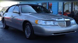 2001 Lincoln Town Car Signature